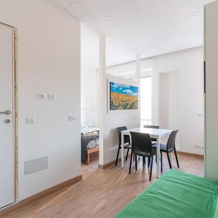 Cimiano Suite 22, New Apartment ミラノ エクステリア 写真
