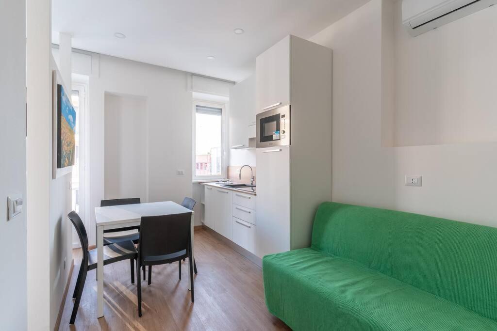 Cimiano Suite 22, New Apartment ミラノ エクステリア 写真