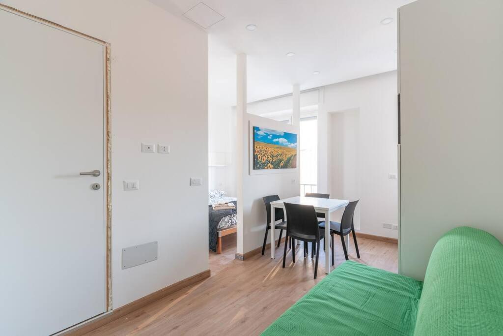 Cimiano Suite 22, New Apartment ミラノ エクステリア 写真